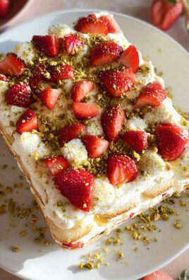 Das beste cremige Erdbeer-Tiramisu