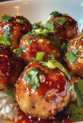 Thailändische Hähnchenfleischbällchen für jeden Abend